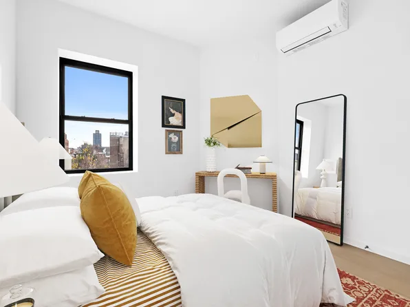 317 Court Street image 7 of 14