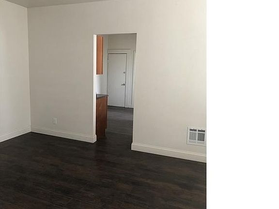 4th image of 1613 Union Blvd #1N