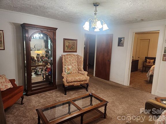 5th image of 1327 21st St NE #5