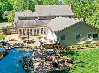 530 Saddle Creek Cir, Roswell, GA 30076