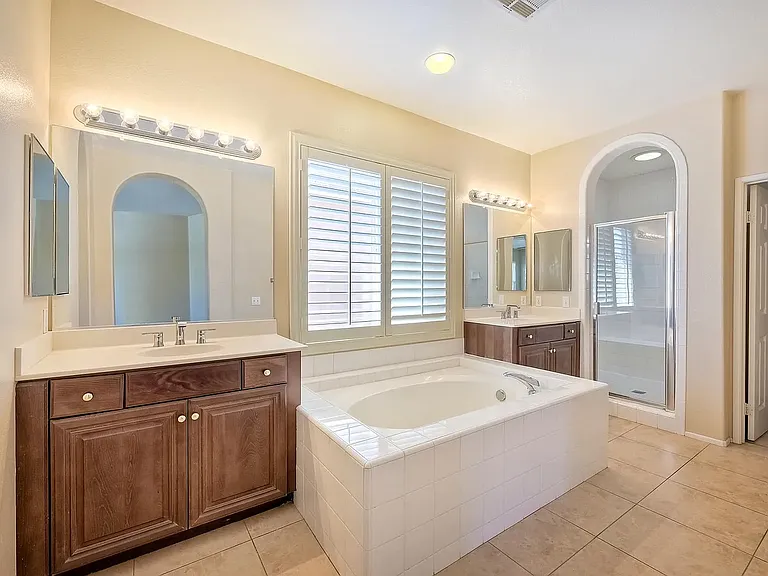 44401 Penbrook Ln — Photo 11