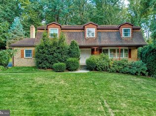 3420 Harrowgate Rd, York, PA 17402