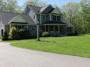 16 Weston Hill Rd, Mont Vernon, NH 03057