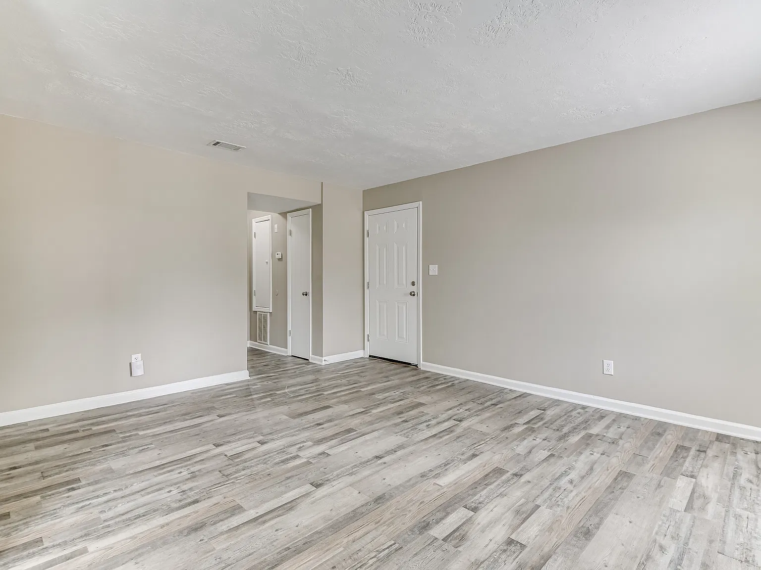 Colton Woods Apartments - 152 - Pinehurst — Photo 2