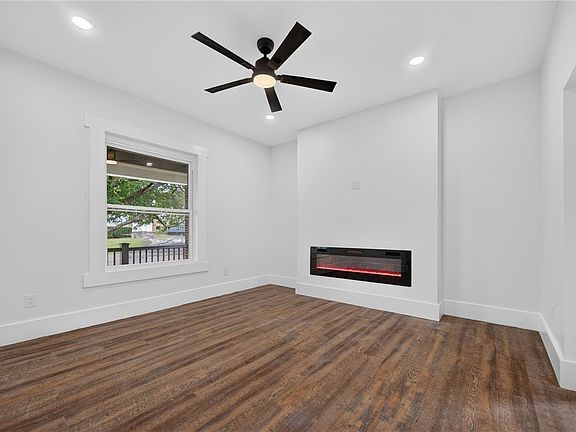 5th image of 1427 Duss Ave