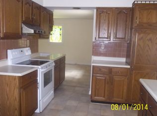 1532 Crestview Dr, Ironton, OH 45638