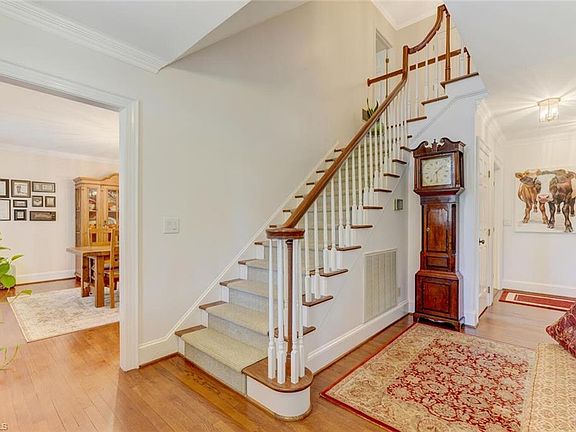 3rd image of 709 Latimer Dr
