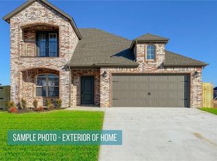 1525 Canal St, Lowell, AR 72745