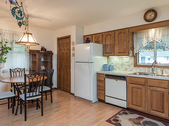 5th image of 5779 Leisure South Dr SE #136