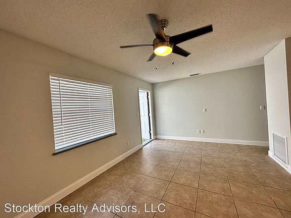 4th image of 5542 8th Street Ct W #11730150