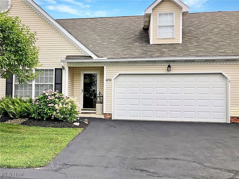 1st image of 6730 Bayside Dr #28