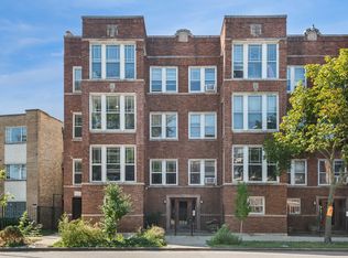 7658 N Sheridan Rd #2, Chicago, IL 60626
