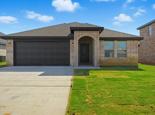 7027 25th St, Lubbock, TX 79407