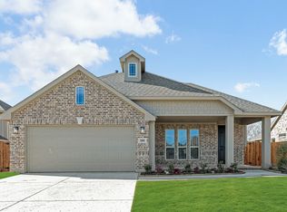 180 Creekside Dr, Sanger, TX 76266