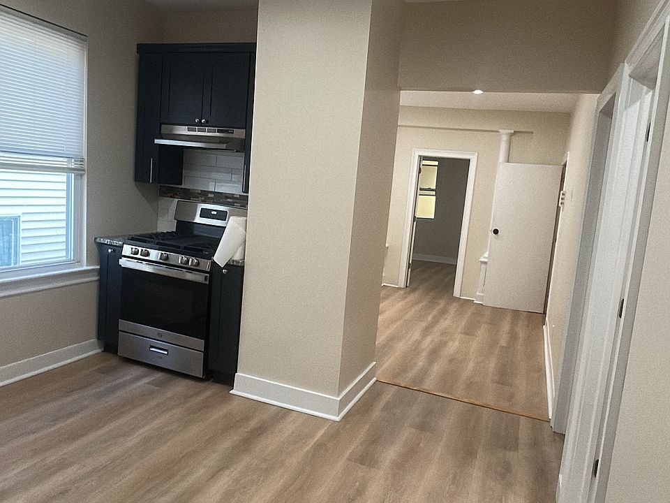 1st image of 605 Court St #2