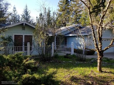 17948 Lake Forest Dr, Penn Valley, CA, 95946