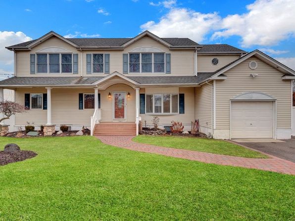 (undisclosed Address)