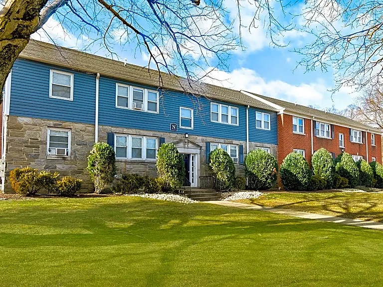 Haddon Crossing Apartments — Photo 8