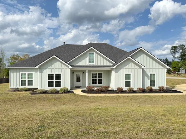 87 Lee Road 2223, Salem, AL 36874