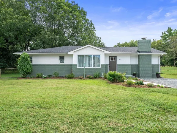 217 Woody Ave, Salisbury, NC 28146
