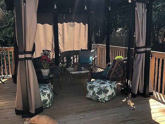 2nd image of 100 Marigold Ave