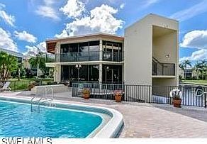 4th image of 788 Park Shore Dr APT H27