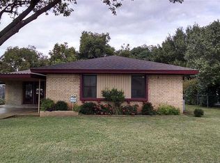 725 Dana St, Burkburnett, TX 76354