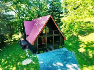 9734 Summersville Lake Rd, Summersville, WV 26651