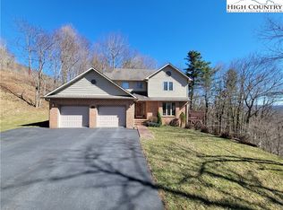 272 Maple Ridge Dr, Boone, NC 28607