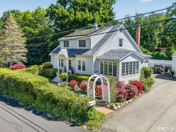 39 Clearview Avenue, Danbury, CT 06811