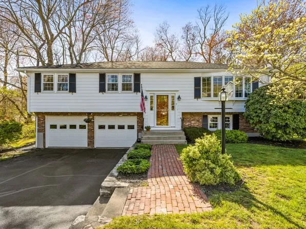 7 Whittier Dr, Scituate, MA 02066