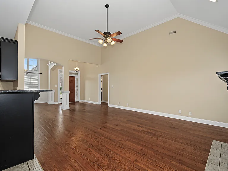 1501 Benton Park Pl — Photo 5