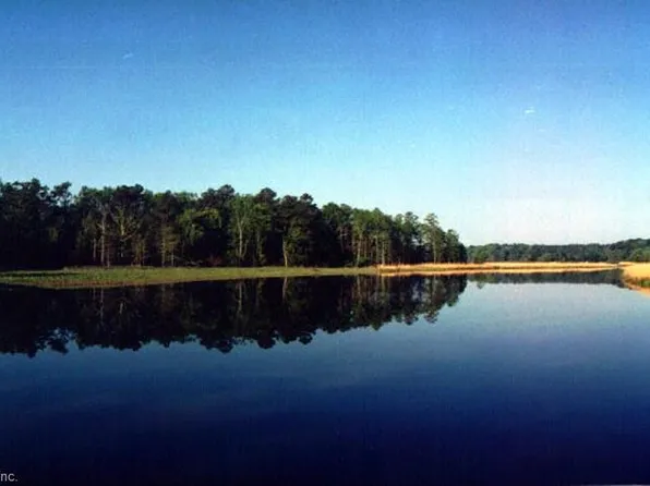 127 Constance Ave, Williamsburg, VA 23185