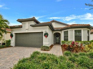 2100 Parson St, Naples, FL 34120