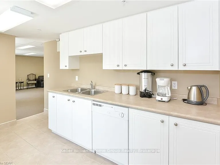 625 Saint David St S #208 — Photo 13