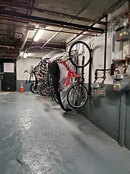 Rented by R New York