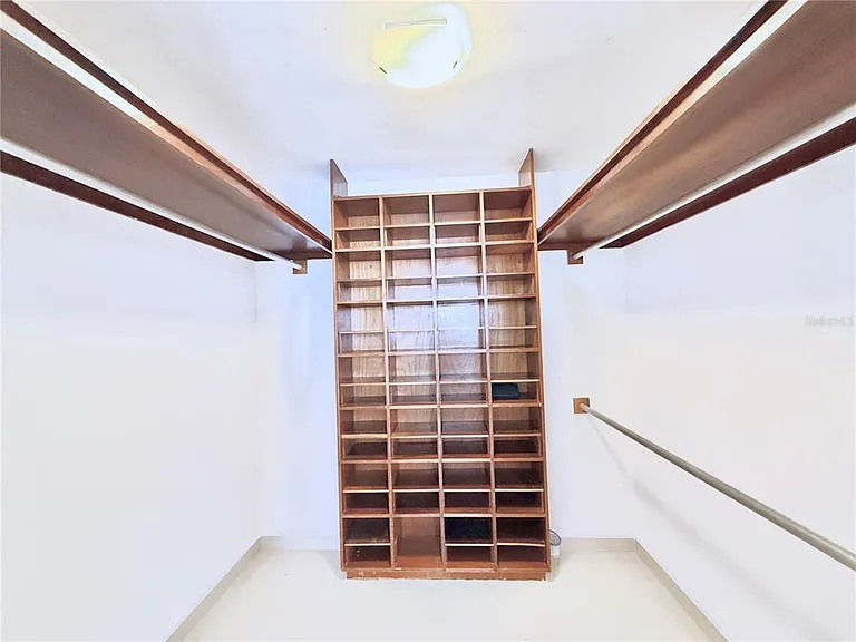 801-C Washington #1203 — Photo 34