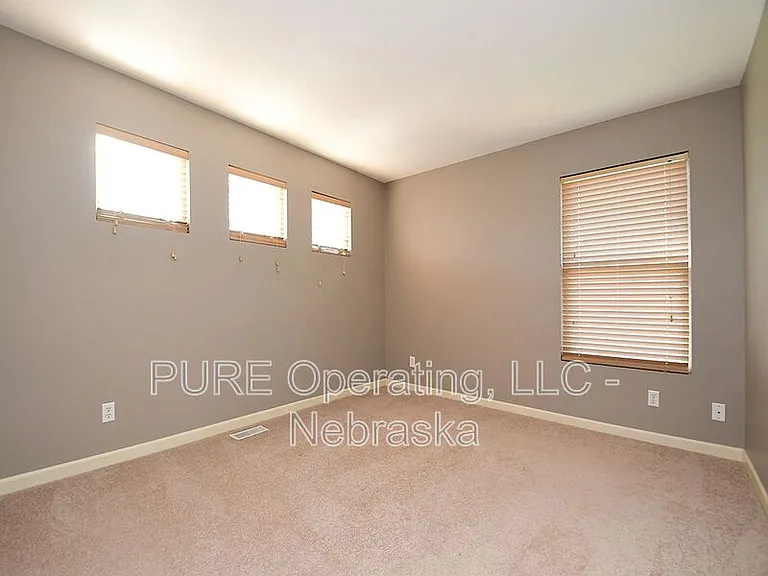 16258 Loop St — Photo 12