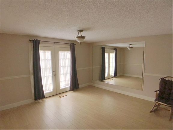 4th image of 3393 N Truckee Ln
