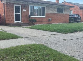 1603 Westbrook Dr, Madison Heights, MI 48071