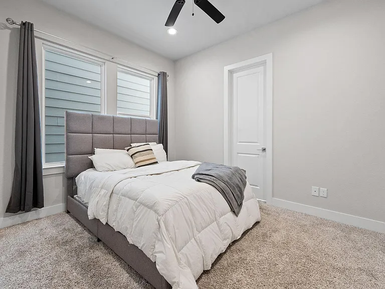 823 Mansfield St #H — Photo 21