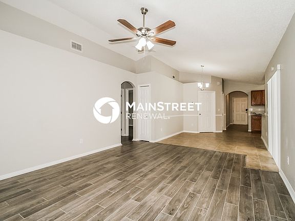 4th image of 4738 Kati Lynn Dr