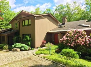 74 White Birch Rd, Pound Ridge, NY 10576