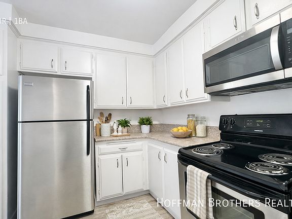 2nd image of 415 N Oakhurst Dr APT 107