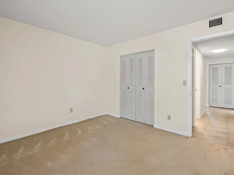 54 Veronese Ct — Photo 17
