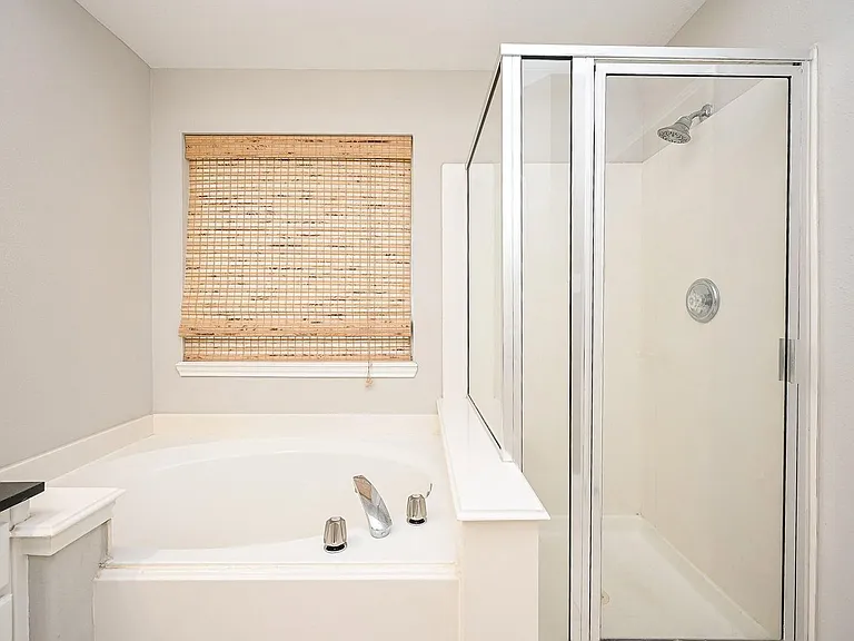 12138 Havenmist Dr — Photo 16
