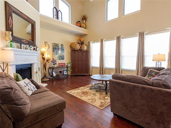 5th image of 2425 Shoal Creek Ln
