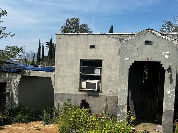 1023 De Garmo Dr, Los Angeles, CA 90063