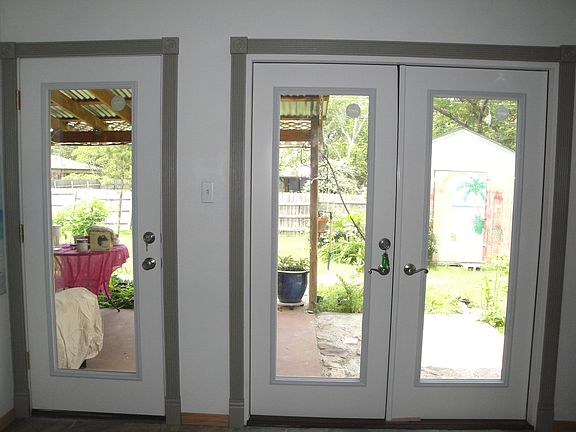 French doors to patio and de