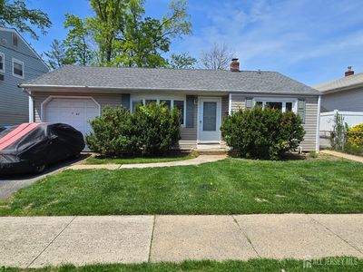 42 Hyde Ave, Iselin, NJ, 08830